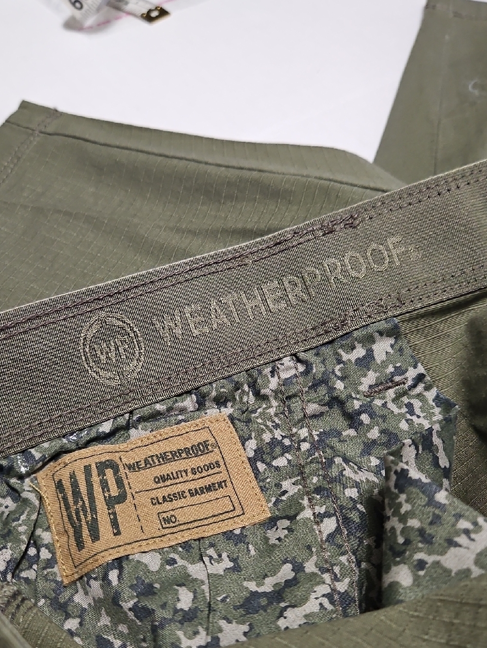 Weatherproof Olive Ripstop Utility Shorts With Cargo Pocket Size 40W - Picture 4 of 14